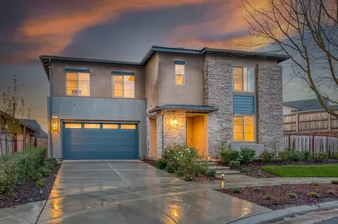 4338 Monarch Pl, Madera, CA 93636 photo 1