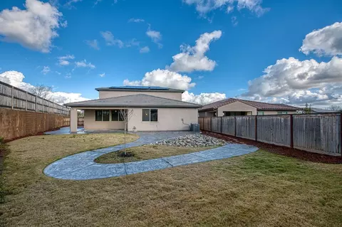 4338 Monarch Pl, Madera, CA 93636 photo 4