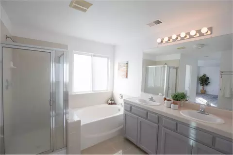 2668 Scott Ave, Clovis, CA 93611 photo 17