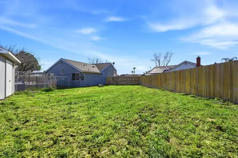 3207 Juniper Ct, Hanford, CA 93230 photo 42