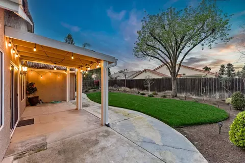 2168 E Powers Ave, Fresno, CA 93720 photo 17