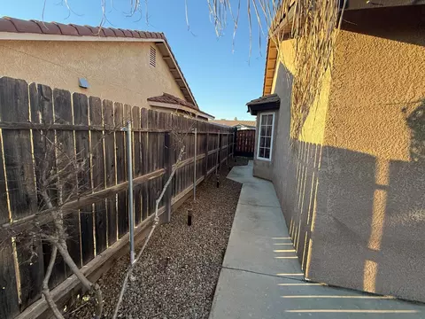 3124 Summer Ln, Madera, CA 93637 photo 25