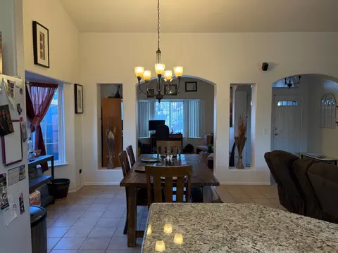 3124 Summer Ln, Madera, CA 93637 photo 3