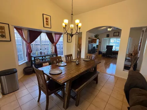 3124 Summer Ln, Madera, CA 93637 photo 4