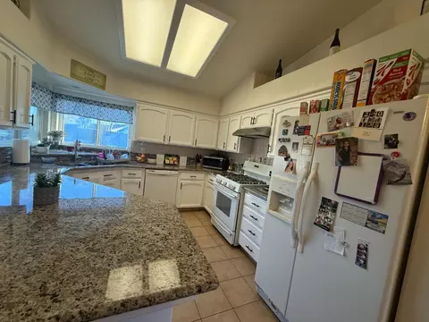 3124 Summer Ln, Madera, CA 93637 photo 8