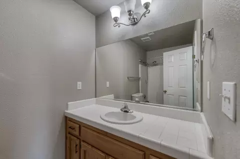 1150 N Mark Dr, Dinuba, CA 93618 photo 15