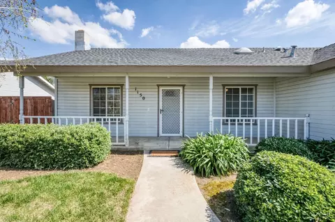1150 N Mark Dr, Dinuba, CA 93618 photo 6