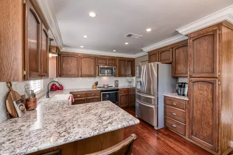 2051 Los Altos Ave, Clovis, CA 93611 photo 16
