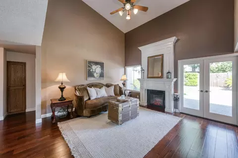2051 Los Altos Ave, Clovis, CA 93611 photo 7