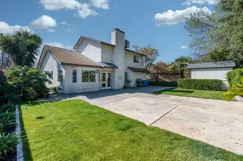 2051 Los Altos Ave, Clovis, CA 93611 photo 34