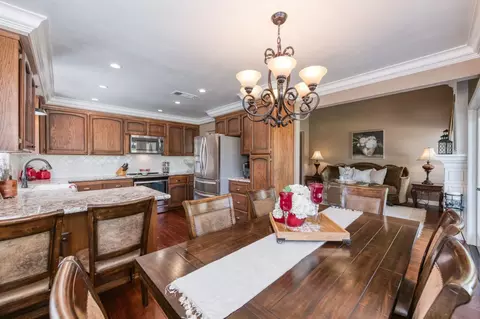 2051 Los Altos Ave, Clovis, CA 93611 photo 15