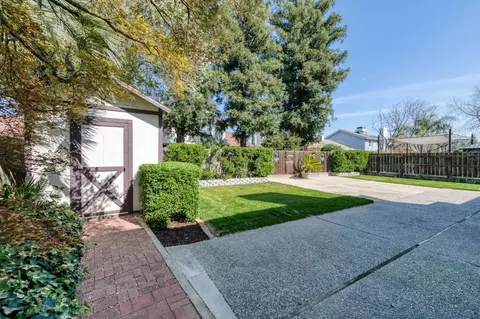 2051 Los Altos Ave, Clovis, CA 93611 photo 32