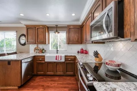 2051 Los Altos Ave, Clovis, CA 93611 photo 13