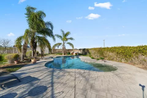 2938 N Trinity Ave, Kerman, CA 93630 photo 34