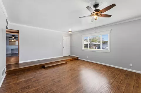 873 W Euclid Ave, Clovis, CA 93612 photo 6