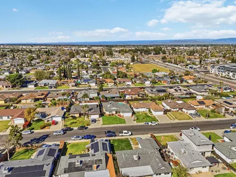 873 W Euclid Ave, Clovis, CA 93612 photo 38