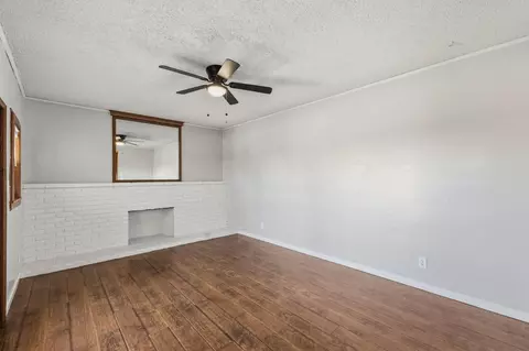873 W Euclid Ave, Clovis, CA 93612 photo 13