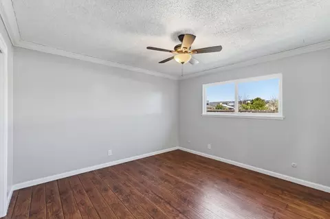 873 W Euclid Ave, Clovis, CA 93612 photo 21