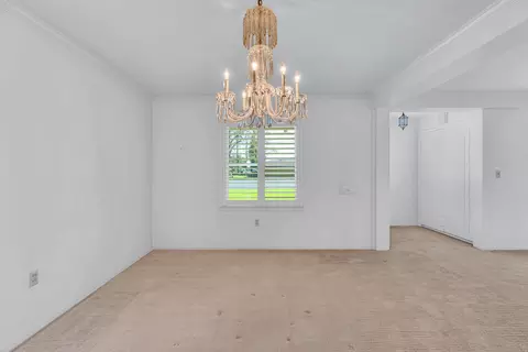 157 N Park Dr, Madera, CA 93637 photo 12