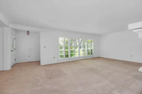 157 N Park Dr, Madera, CA 93637 photo 7