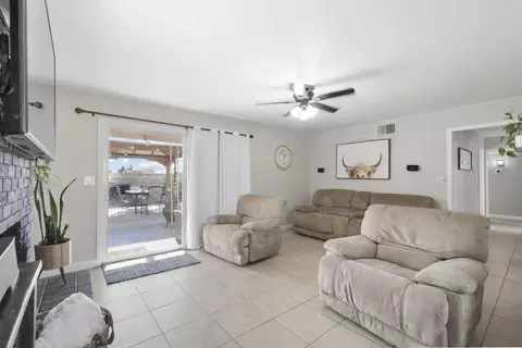 608 Grant Dr, Chowchilla, CA 93610 photo 9