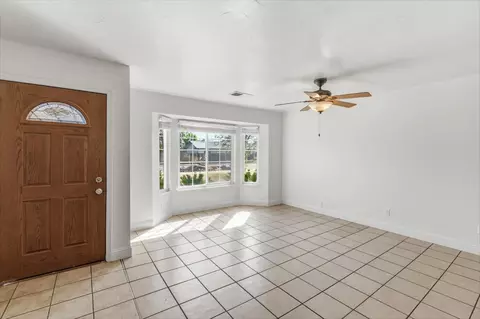 2916 Miami Ave, Clovis, CA 93611 photo 8