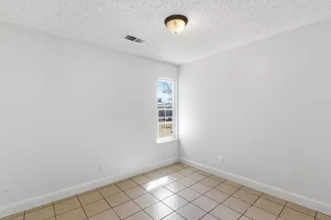 2916 Miami Ave, Clovis, CA 93611 photo 21