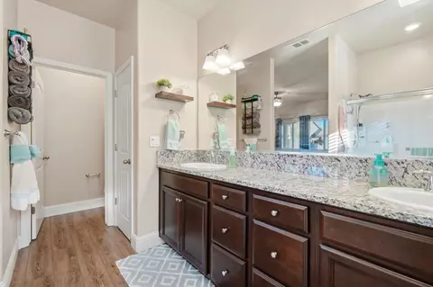 756 Strada St, Lemoore, CA 93245 photo 35