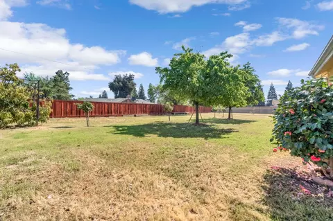 26041 Wayside Dr, Madera, CA 93638 photo 37