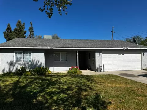 640 N 3rd St, Chowchilla, CA 93610 photo 1