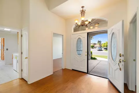 43 East Loop, Madera, CA 93637 photo 9