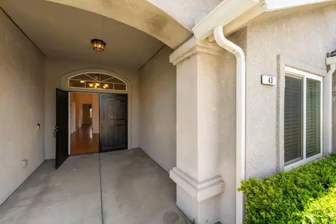 43 East Loop, Madera, CA 93637 photo 8