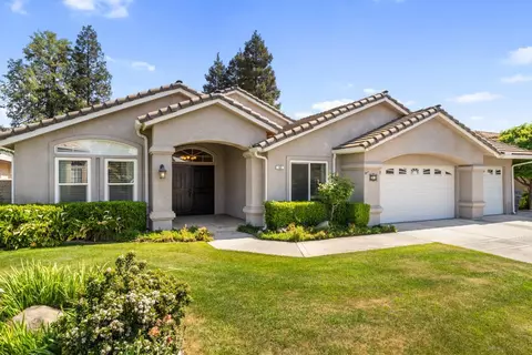 43 East Loop, Madera, CA 93637 photo 4
