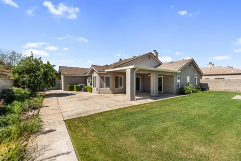 43 East Loop, Madera, CA 93637 photo 42