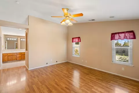 43 East Loop, Madera, CA 93637 photo 32