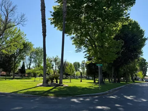 43 East Loop, Madera, CA 93637 photo 49