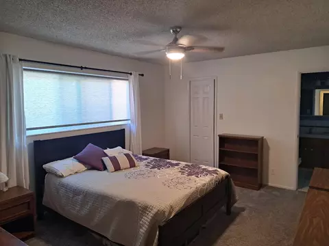 1074 E Sample Ave, Fresno, CA 93710 photo 15