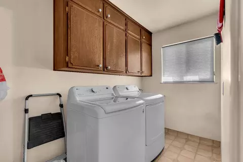 1074 E Sample Ave, Fresno, CA 93710 photo 7