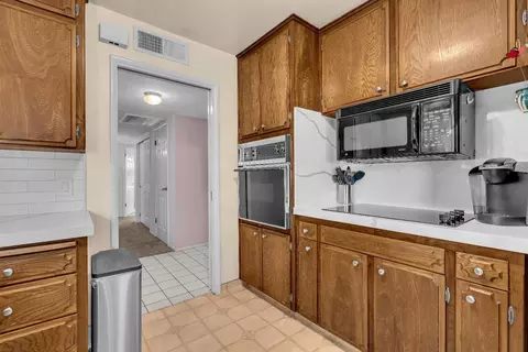 1074 E Sample Ave, Fresno, CA 93710 photo 5