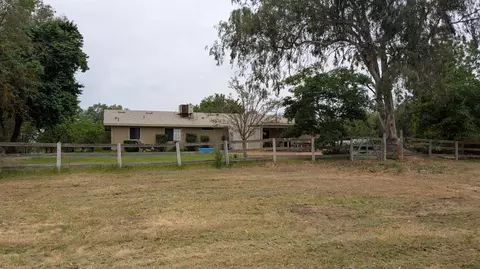 16627 Ida Rd, Madera, CA 93636 photo 11