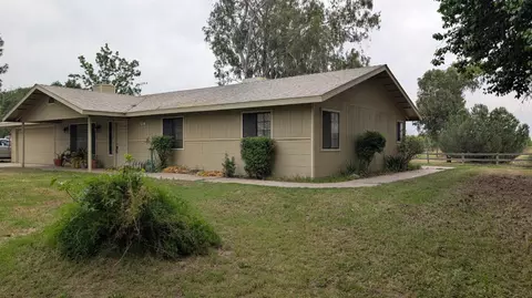 16627 Ida Rd, Madera, CA 93636 photo 3