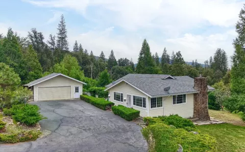 5672 Pautzke Ct, Mariposa, CA 95338