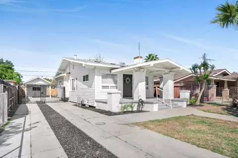 939 N Safford Ave, Fresno, CA 93728