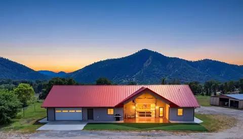 39348 Dunlap Rd, Dunlap, CA 93621