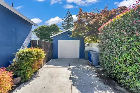 1820 Orchard Ln, Merced, CA 95340 photo 4