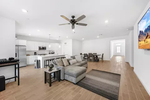4457 Joaquin Ave, Clovis, CA 93619 photo 8