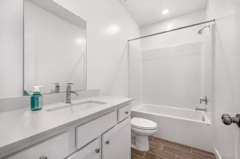 4457 Joaquin Ave, Clovis, CA 93619 photo 17