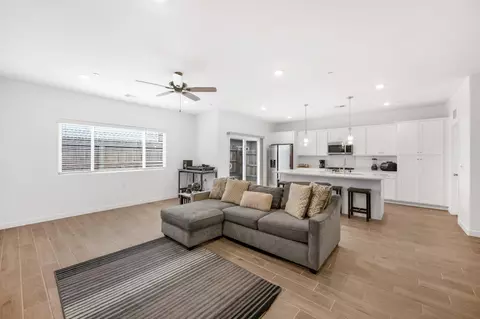 4457 Joaquin Ave, Clovis, CA 93619 photo 7