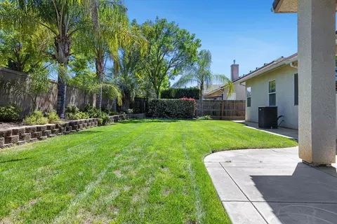 2549 Whiteash Ave, Clovis, CA 93619 photo 24