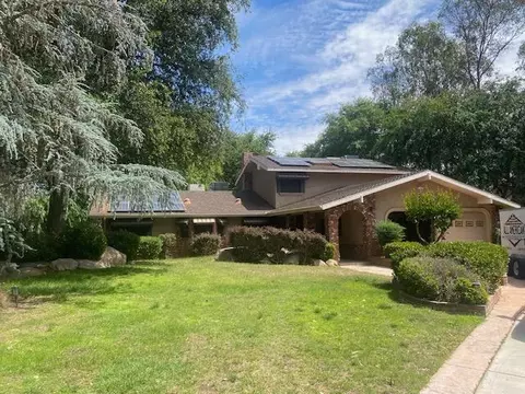 12780 Auberry Rd, Clovis, CA 93619